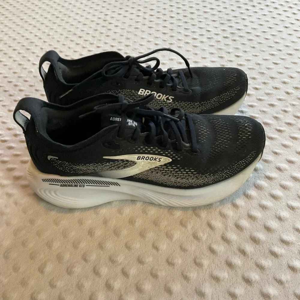 Brooks‎ Adrenaline 25 GTS Running Shoes Mens 9.5 Black White Athletic Sneakers